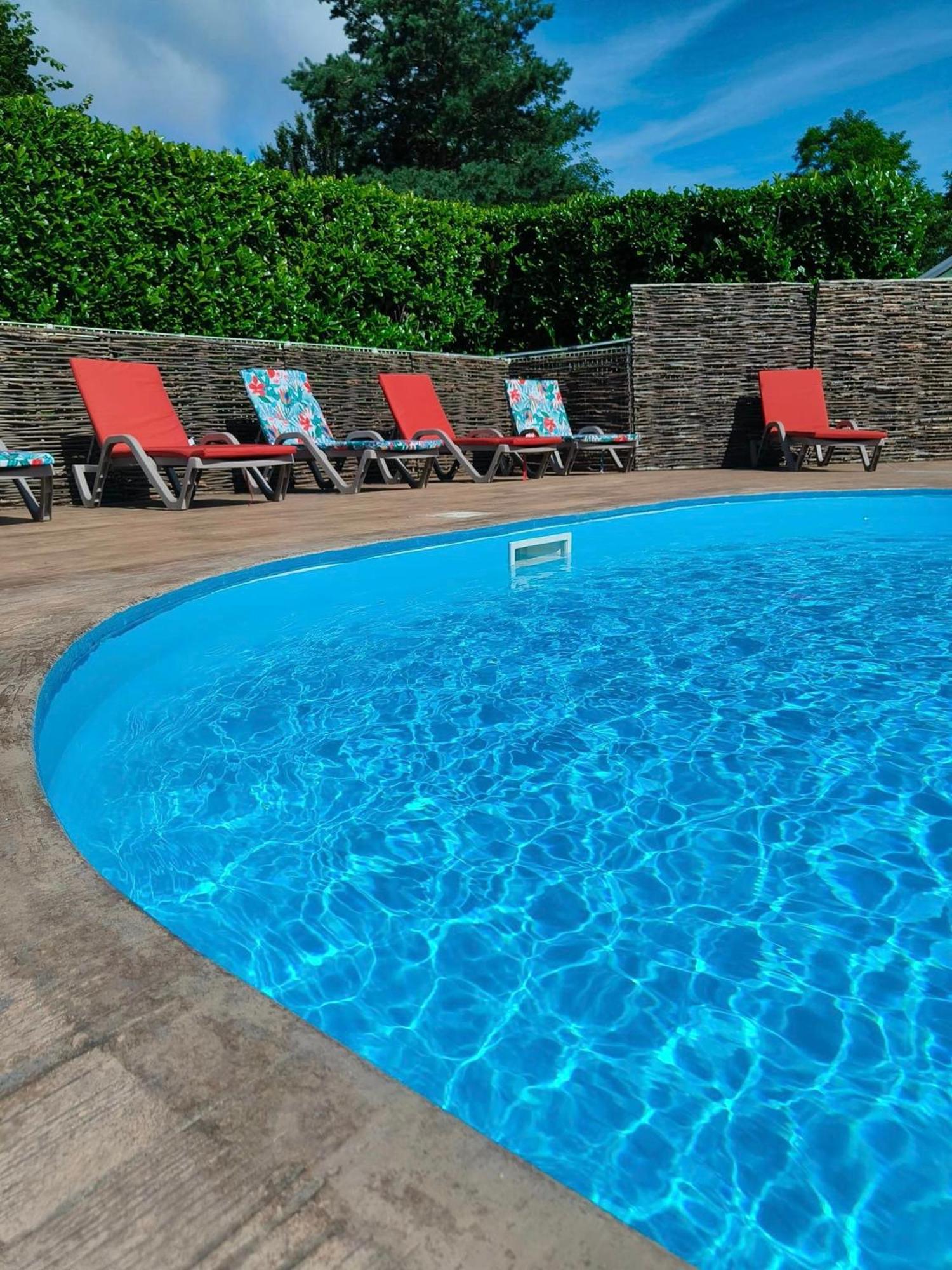 De La Colagne Resort *